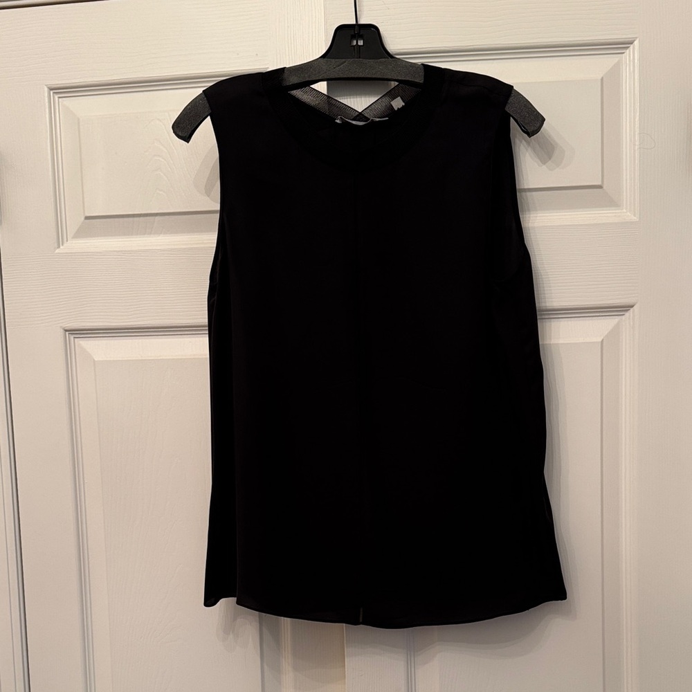 Vince Elegant Black Sleeveless Top